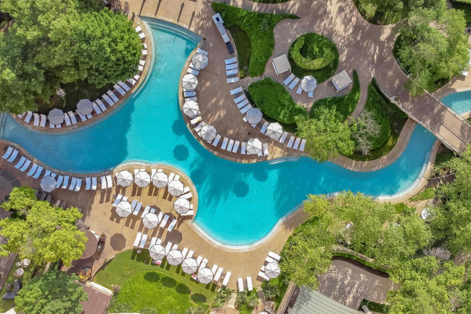โฟร์ ซีซั่น รีสอร์ต แอนด์ คลับ ดัลลาส แอท ลาส โคลีนาส Hotel เออร์วิง ภายนอก รูปภาพ